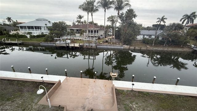 805 E Gulf DR A7, Sanibel, FL 33957