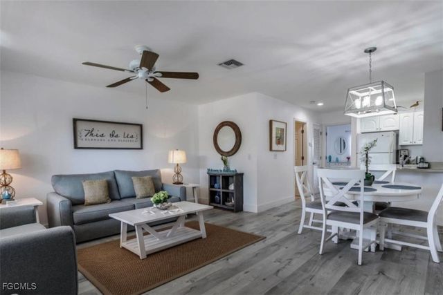 805 E Gulf DR A7, Sanibel, FL 33957