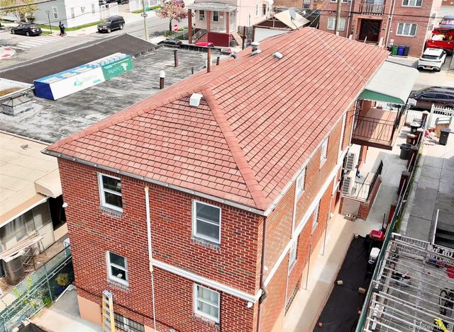 20-08 125th Street, College Point, NY 11356