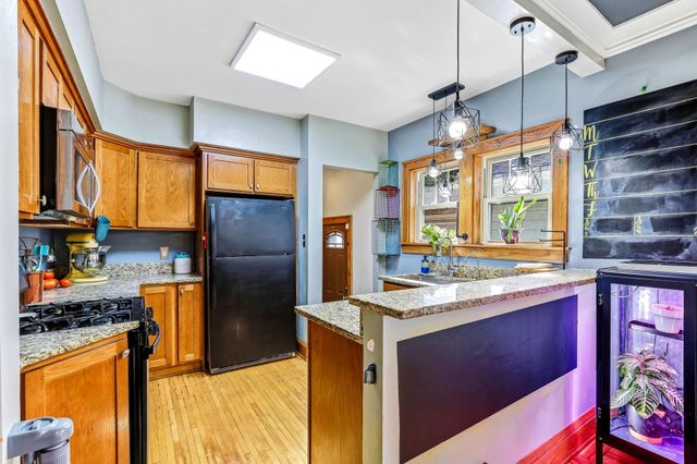 4106 Vincent Avenue N, Minneapolis, MN 55412