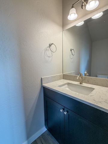 624 NE Court Street, Prineville, OR 97754