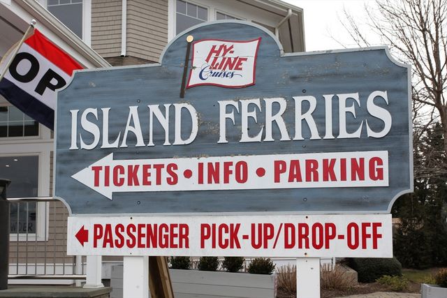120 Chestnut St, Barnstable, MA 02601