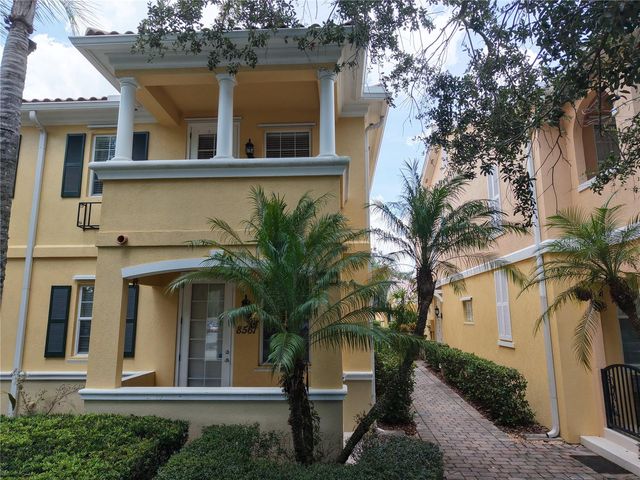 8561 INSULAR LANE, Orlando, FL 32827