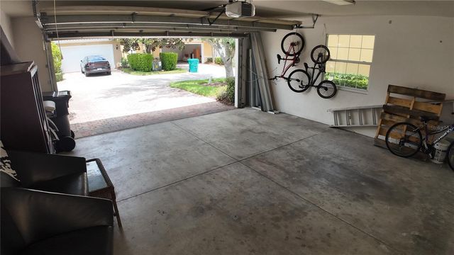 8561 INSULAR LANE, Orlando, FL 32827