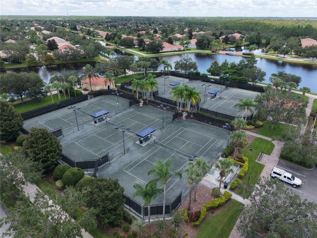 8561 INSULAR LANE, Orlando, FL 32827