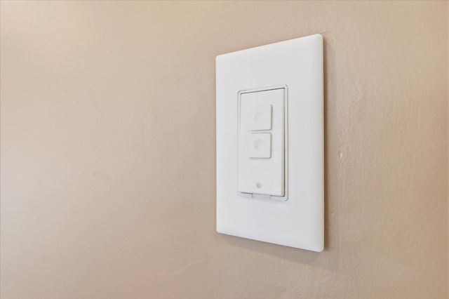 5535 Colfax Avenue N, Brooklyn Center, MN 55430