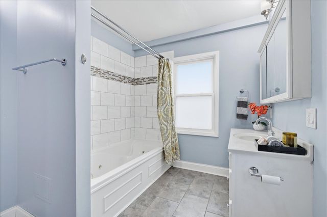 5535 Colfax Avenue N, Brooklyn Center, MN 55430