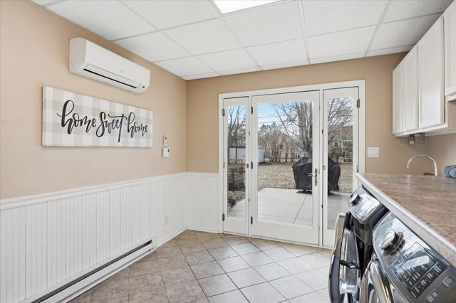 5535 Colfax Avenue N, Brooklyn Center, MN 55430