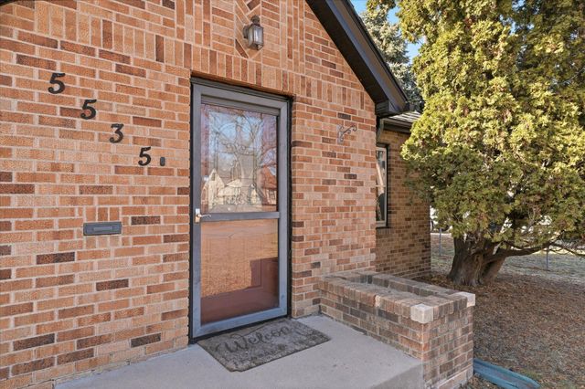 5535 Colfax Avenue N, Brooklyn Center, MN 55430