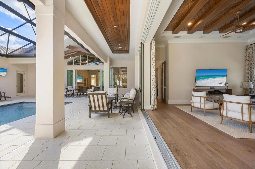 Image 54 of property listing at 3927 FOUNDERS CLUB DRIVE, Sarasota, FL 34240