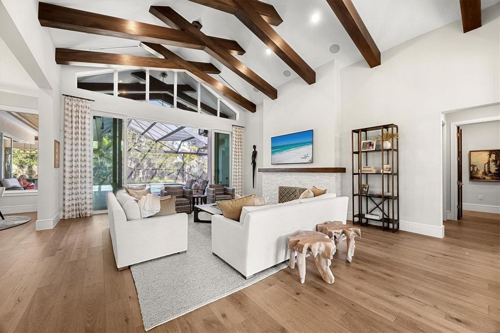 Image 7 of property listing at 3927 FOUNDERS CLUB DRIVE, Sarasota, FL 34240