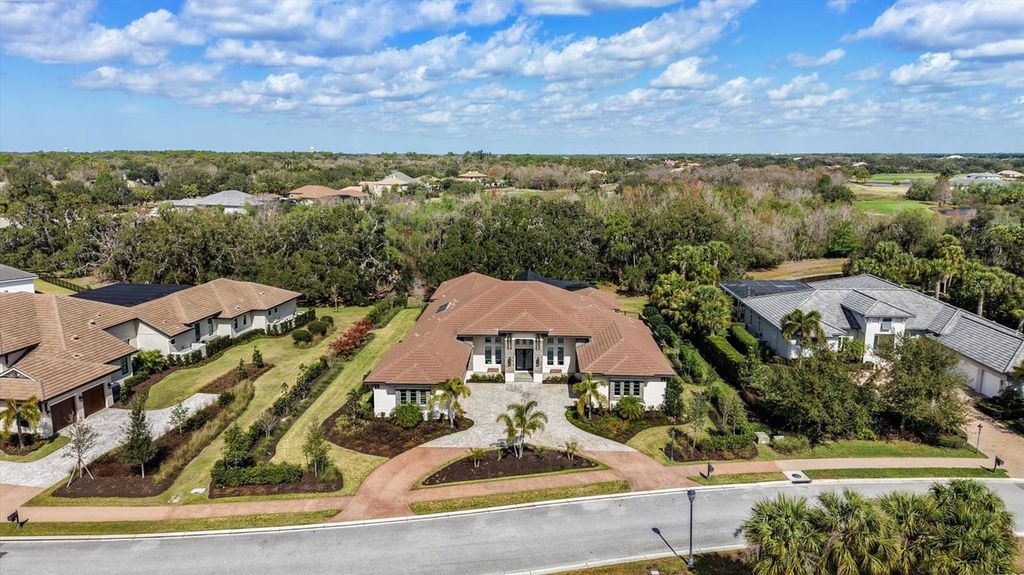 Image 65 of property listing at 3927 FOUNDERS CLUB DRIVE, Sarasota, FL 34240