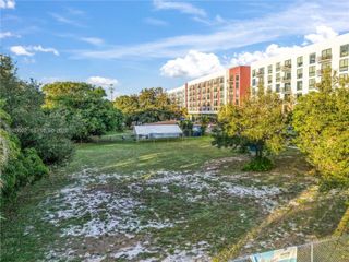 501 NW 7th Ter, Fort Lauderdale, FL 33311