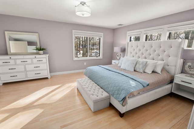 10 Lamoine St, Belmont, MA 02478