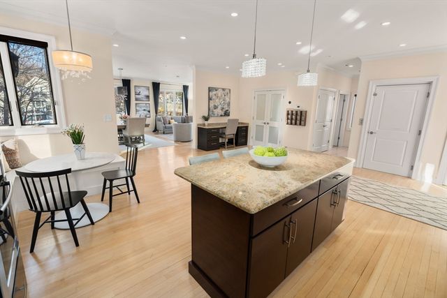 10 Lamoine St, Belmont, MA 02478