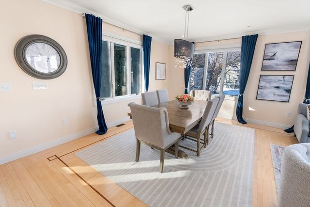 10 Lamoine St, Belmont, MA 02478