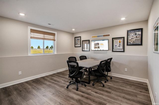 23165 Rumford Drive, South Bend, IN 46628