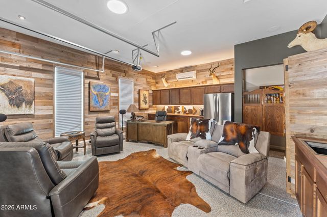 3286 MAVERICK Drive, Wickenburg, AZ 85390