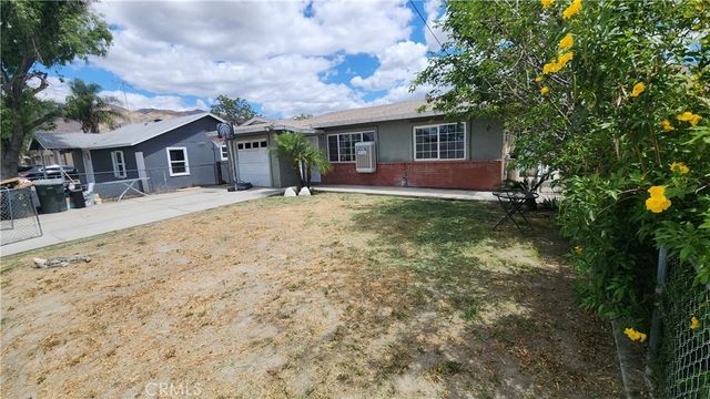623 S Mistletoe Avenue, San Jacinto, CA 92583