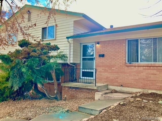 2106 Collier Avenue, Colorado Springs, CO 80909