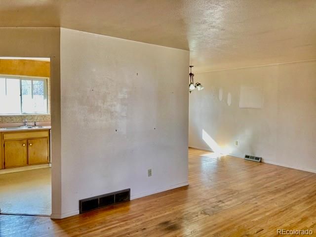 2106 Collier Avenue, Colorado Springs, CO 80909