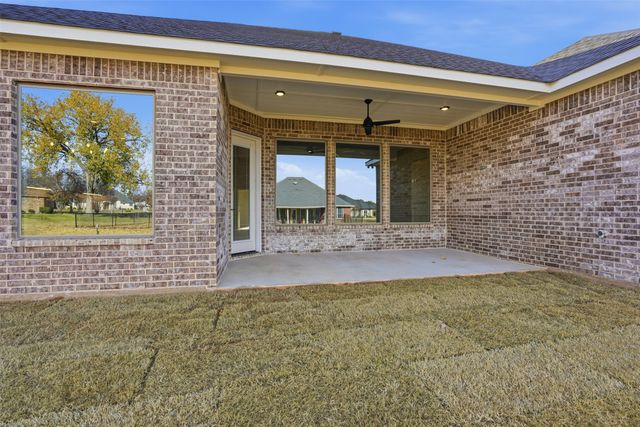 6002 Oakwood Court, Granbury, TX 76049