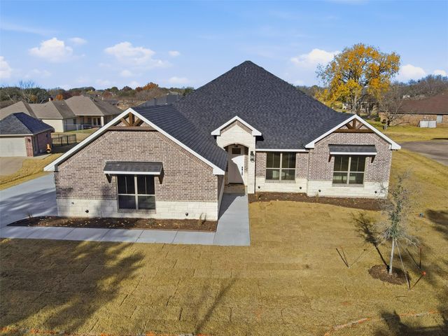 6002 Oakwood Court, Granbury, TX 76049