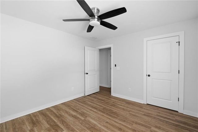595 English Avenue NW, Atlanta, GA 30318