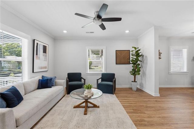 595 English Avenue NW, Atlanta, GA 30318