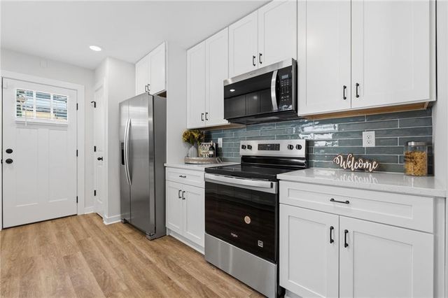 595 English Avenue NW, Atlanta, GA 30318
