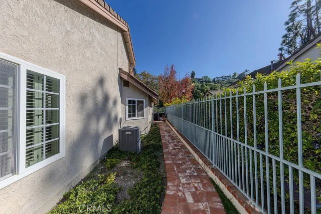 5039 E Fairfield, Anaheim Hills, CA 92807