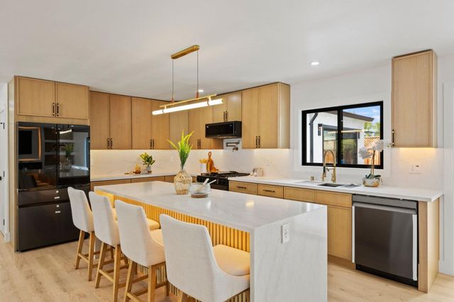 19997 Twilight Court, Cupertino, CA 95014