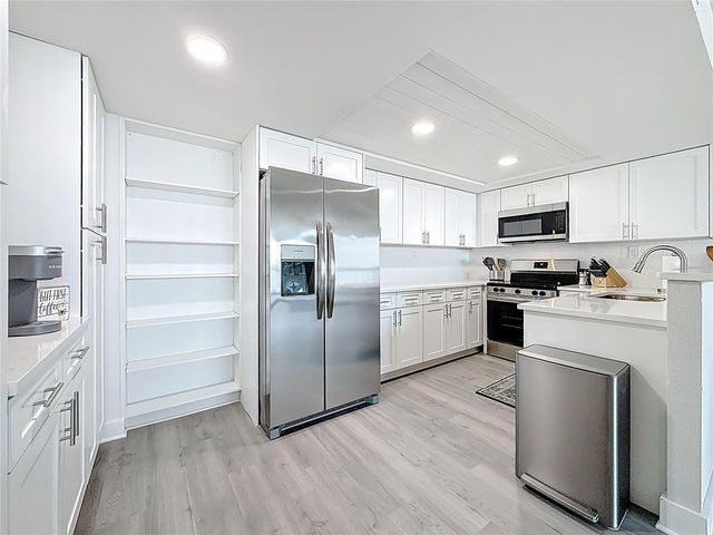 400 ISLAND WAY 1411, Clearwater Beach, FL 33767