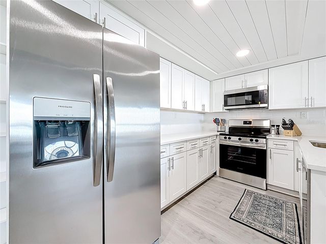 400 ISLAND WAY 1411, Clearwater Beach, FL 33767