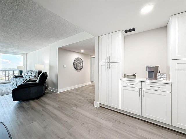 400 ISLAND WAY 1411, Clearwater Beach, FL 33767