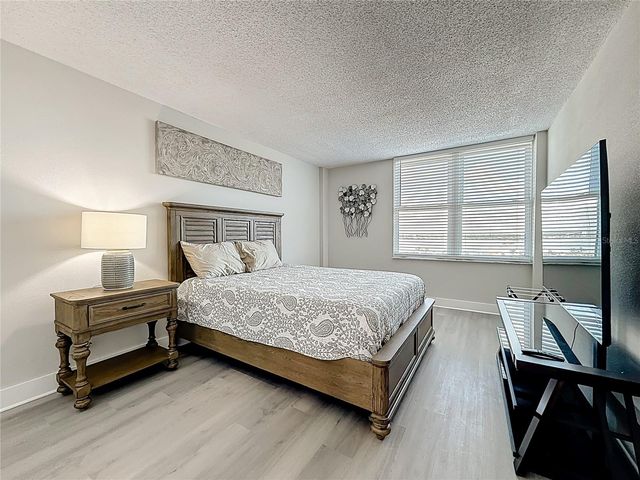 400 ISLAND WAY 1411, Clearwater Beach, FL 33767