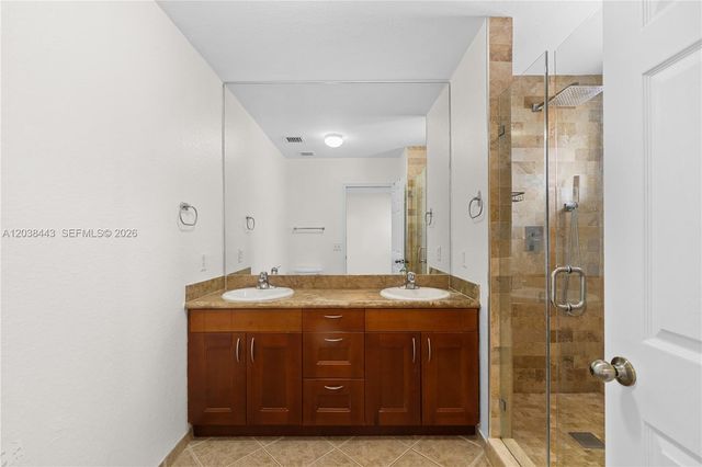 7362 NW 179th Ter 7362, Hialeah, FL 33015