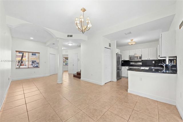 7362 NW 179th Ter 7362, Hialeah, FL 33015