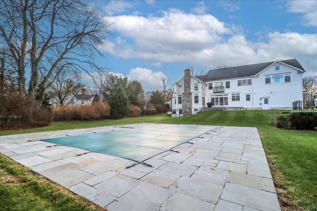226 Putnam Road, New Canaan, CT 06840