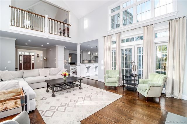 226 Putnam Road, New Canaan, CT 06840