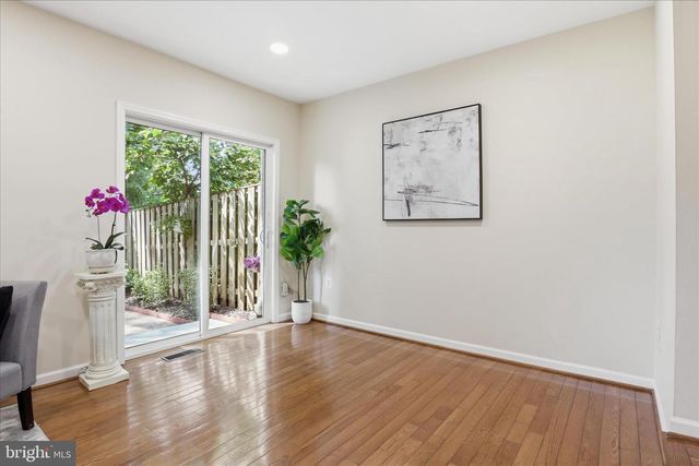 4560 METRO CT, Annandale, VA 22003