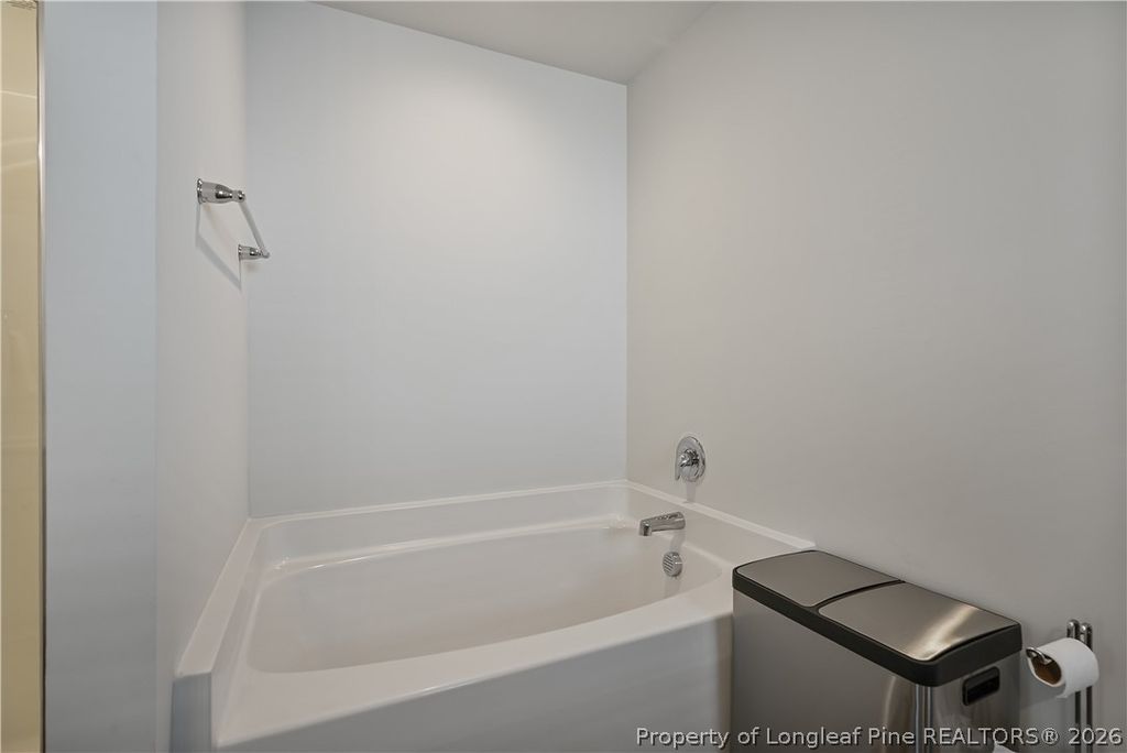 250 Melbourne Drive, Raeford, NC 28376 — photo 6