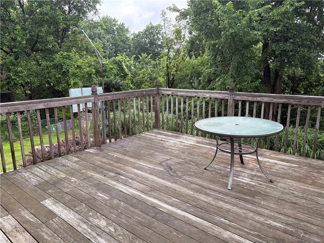 1031 Alquin St, Port Vue, PA 15133