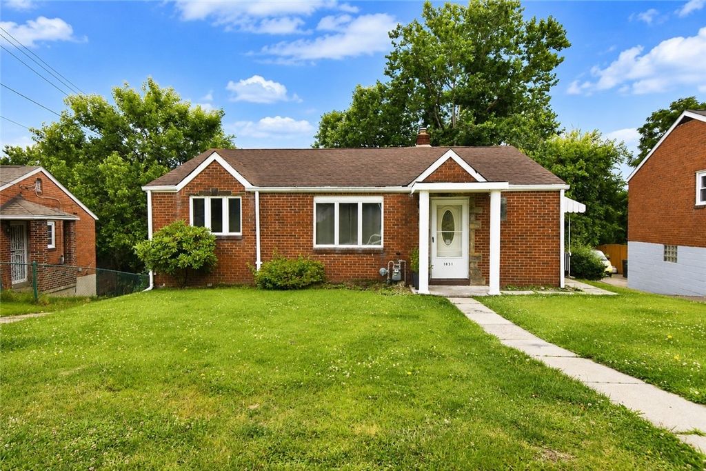 1031 Alquin St, Port Vue, PA 15133