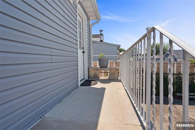 208 Page Avenue, Lyndhurst, NJ 07071