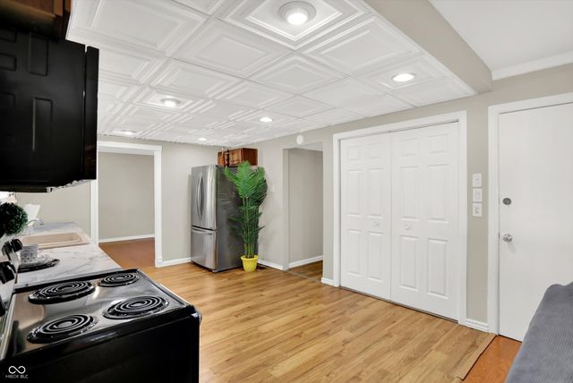 10322 E 30th Street, Indianapolis, IN 46229