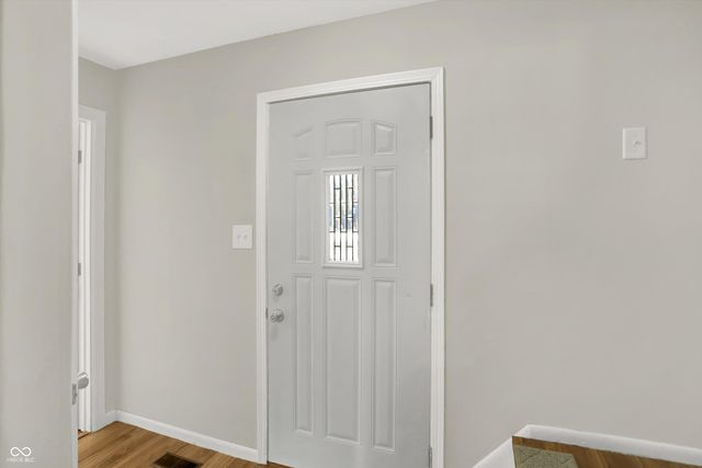 10322 E 30th Street, Indianapolis, IN 46229