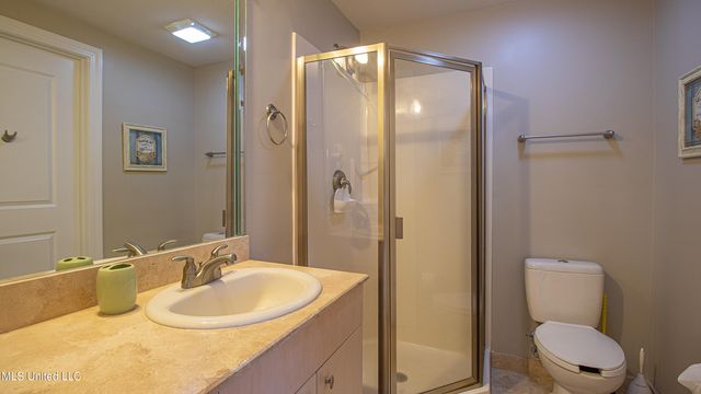 1899 Beach Boulevard, 208, Biloxi, MS 39531