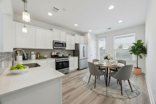 18909 Schultz LN 1303, Round Rock, TX 78664