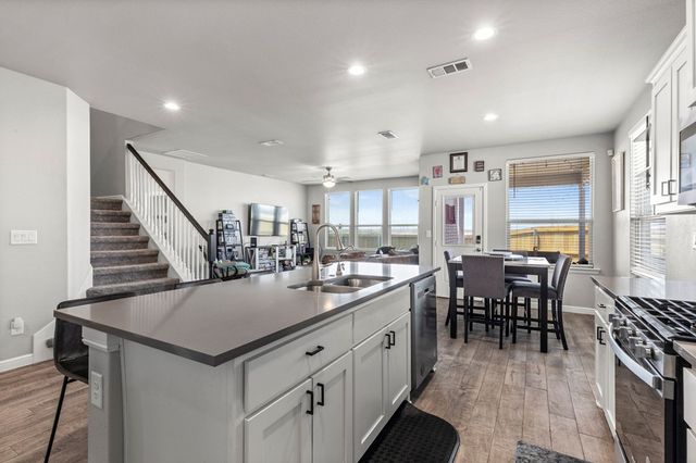 3102 Mearns Ct, Midland, TX 79705